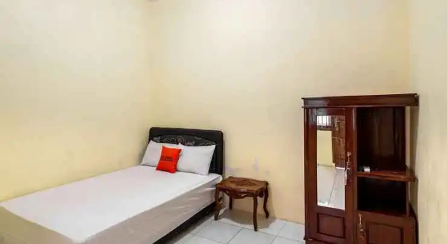 KoolKost near GOR Untung Suropati