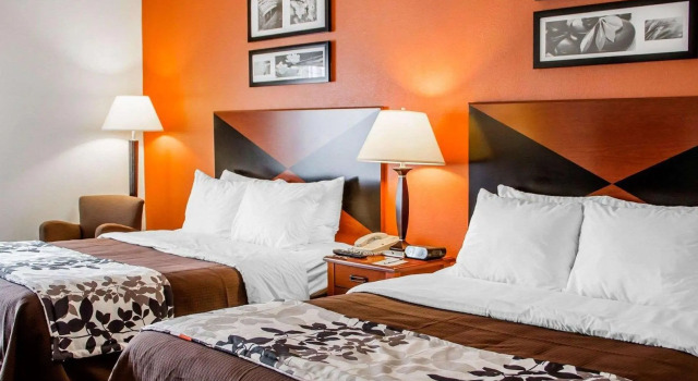 Четырёхместный номер Standard Sleep Inn & Suites Oklahoma City North