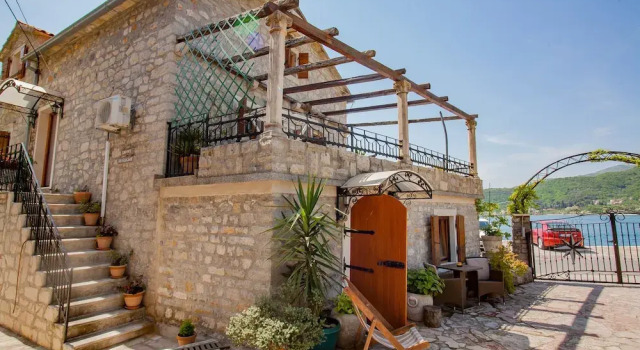 Komfort- suite Villa Serventi
