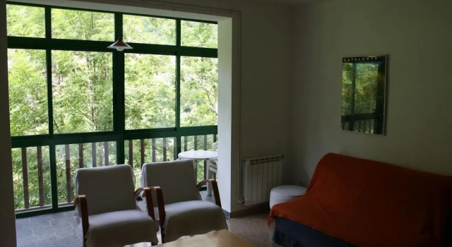 Apartaments Cardós, Varaa Huoneisto Vall de Cardos 