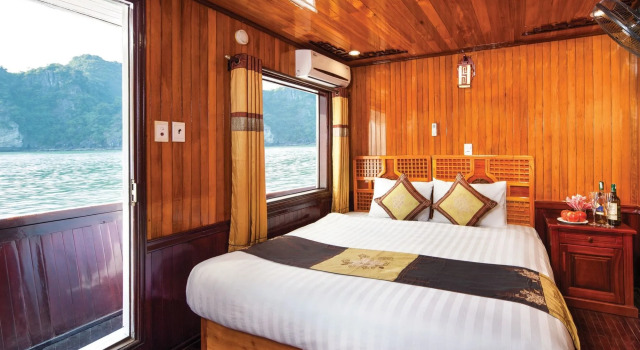 Halong Seasun Cruise, Забронировать Отель Отели Халонг с парковкой, Парковка
