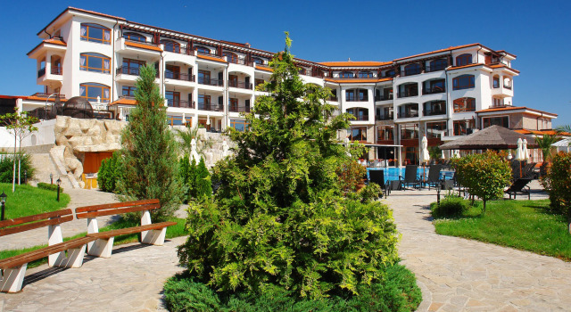 The Vineyards Spa & Resort