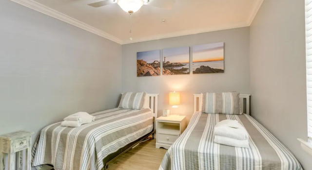Balcony, Beach & Pool Access: Hilton Head Condo!