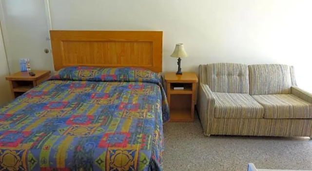 Студия EBBTIDE INN