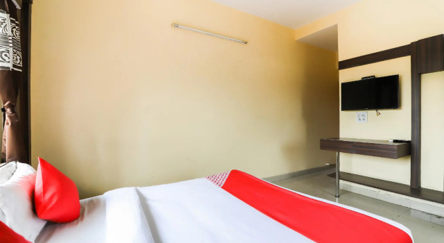 OYO 62746 Hotel Siddharth, Rezervovat Hotel Hotely v Gujarat s parkováním, Parkování