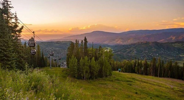 Номер Luxury Luxury 3 Bedroom Slopeside Mountain Vacation Rental With Hot Tubs