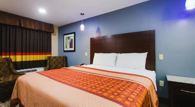 Люкс Home Place Inn