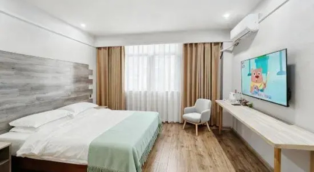 Люкс Business Lequ Zhixuan Hotel (Guanghan Night Market North Railway Station)