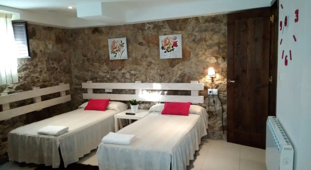 House in Oia - 104957 by MO Rentals, Book Hotel  