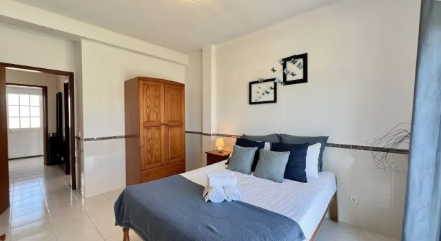 Pêra Stylish Villa With Pool by Homing, Rezerwuj Willa Hotele w Algarve z parkingiem, Parking