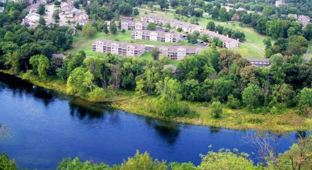 Апартаменты Luxury Pointe Royale Condominium Resort & Golf Course