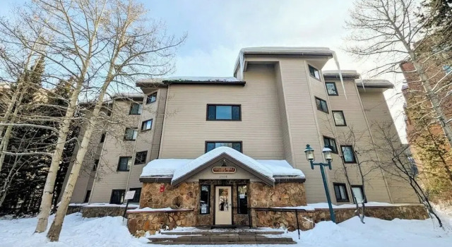 Cinnamon Ridge 1-141, Забронировать Апартаменты/квартира Отели Roosevelt National Forest с парковкой, Парковка