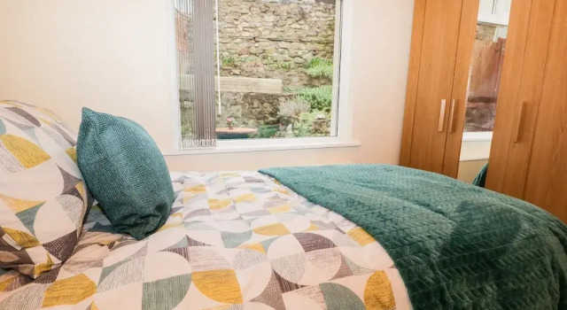 Cosy Bee