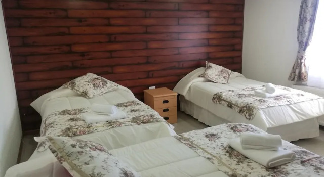 Трёхместный номер Standard Hostal JC