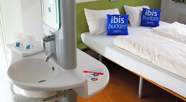 Номер Standard ibis budget Hotel BONN SÜD Königswinter