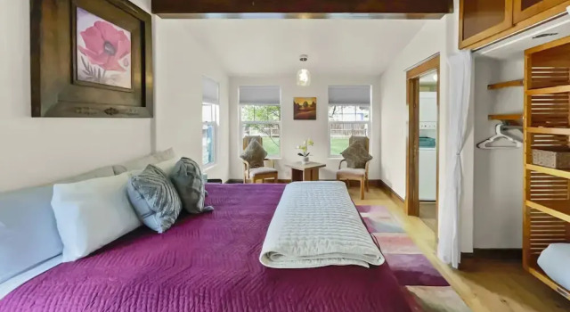 Reminiscent Downtown Cottage 2 Bedroom Cottage, Забронировать Дом для отпуска Гранд-Джанкшн Колорадо, рядом с Центр искусств Западного Колорадо