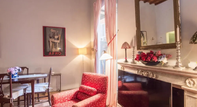 Capital Barberini Apartment, Забронировать Апартаменты/квартира Рим Лацио, рядом с Посольство США в Риме