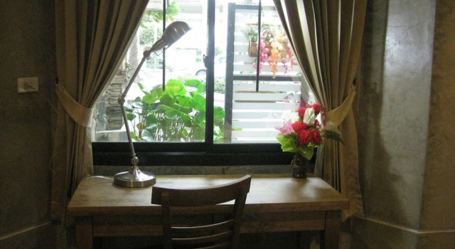 Двухместный номер Superior с балконом и с видом на сад Komol Residence Bangkok