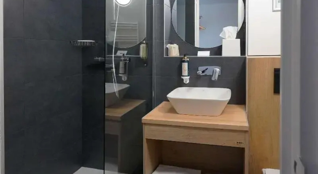Двухместный номер Standard Best Western The Hotel Versailles
