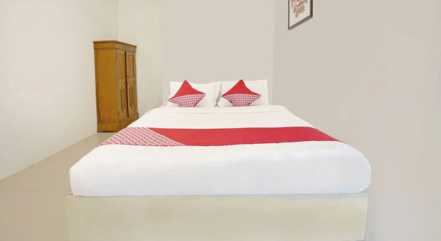 Omah Putih by Oyo Rooms, Book Hotel Sleman Yogyakarta Province