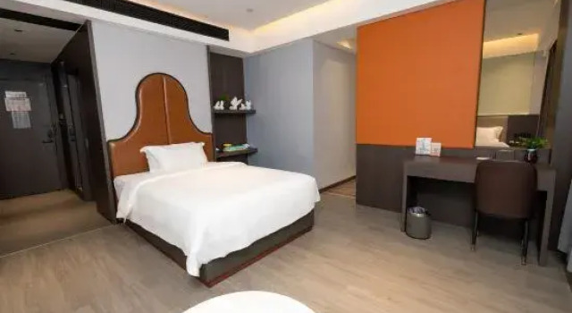 Люкс Yilai Hotel (Liling No. 1 Middle School No. 1 Riverside Scenic Area)
