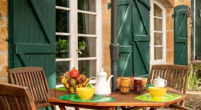 Maison de charme à 5 km de Sarlat avec piscine, Prenota Hotel Hotel a Aquitania con parcheggio, Parcheggio