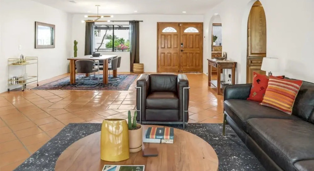 Casa Coyote, Забронировать Отель Отели Палм-Спрингса 3 звезды, рядом с Palm Springs Square Shopping Center, 3*