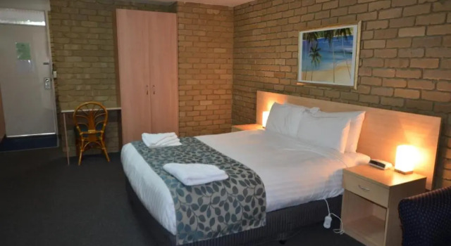 Двухместный номер Standard Tropicana Motor Inn