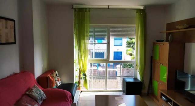 Precioso apartamento con garaje en Avenida Andalucía 77 playa Mezquitilla, Prenota Appartamento Algarrobo-Costa Axarquía