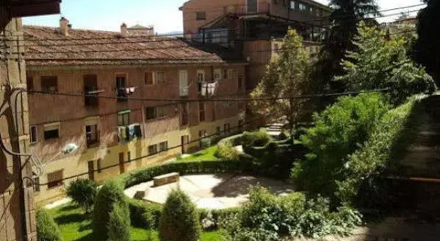 Hostal Residencia Taray