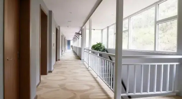 Love In Shanhaijian Hotel (Long Island Scenic Area), Забронировать Отель Яньтай Yantai Region