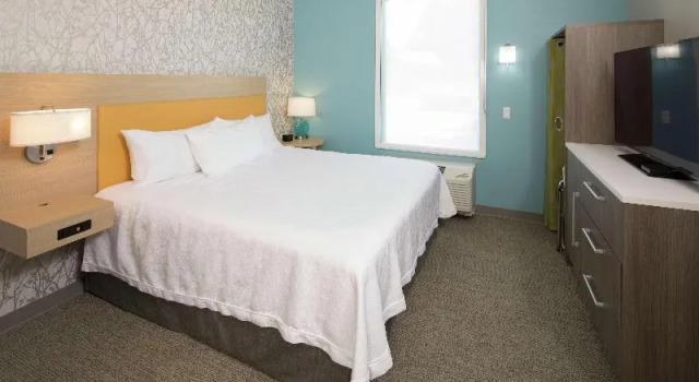 Номер Standard Home2 Suites by Hilton Owasso