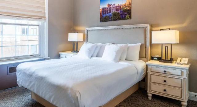 Номер Deluxe Spokane Club Hotel