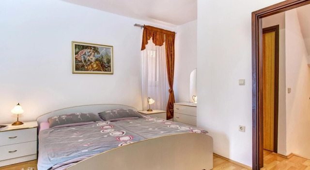 Gorgeous Home In Mali Losinj With Wifi, Забронировать Отель Мали-Лошинь Лошинь, рядом с Автобусный вокзал Mali Losinj
