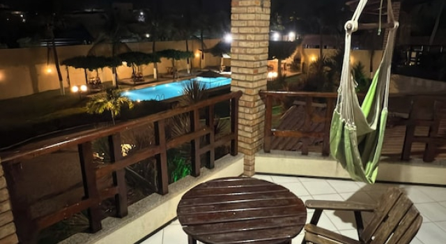Четырёхместный номер Standard с балконом Hotel & Pousada Italia Beach - Porto Das Dunas