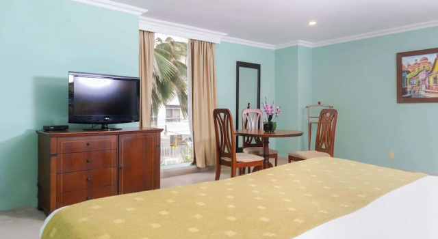 Двухместный полулюкс Hotel Faranda Express Puerta Del Sol Barranquilla, A Member of Radisson Individuals