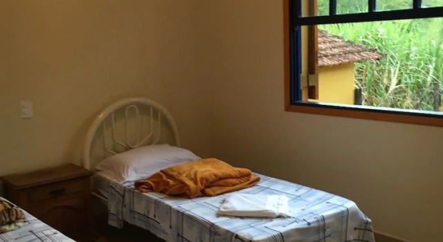 Quinta dos Paiva: horta natural e sossego, Забронировать Отель Монти-Алегри-ду-Сул 