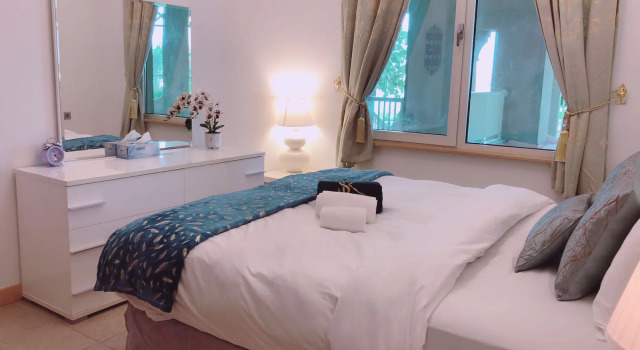 Stunning Beach front 1 bedroom at the palm, Забронировать Отель Дубай Эмират Дубай, рядом с Jumeirah Palm Tram Station
