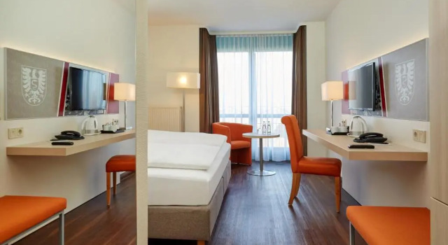 Двухместный номер Comfort H+ Hotel Limes Thermen Aalen
