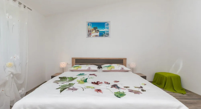Апартаменты с балконом Apartment Heaven