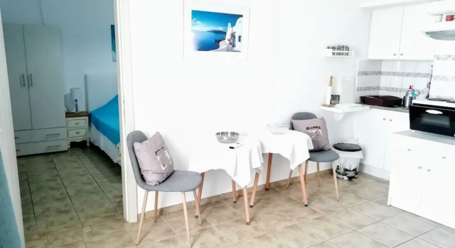 Pleasant Apartment in Piso Levadi near Kalogeros Beach, Prenota Appartamento Piso Livadi Paro