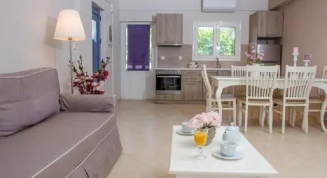 Flat 1 bedroom 1 bathroom - Nikiana