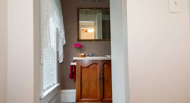 Двухместный номер Standard с балконом Garden Gate BnB