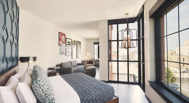 Doppel Suite Hotel Vandivort