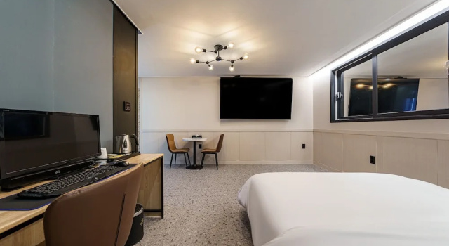 Номер Deluxe Cheonan Hound Hotel