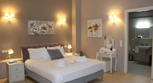 Полулюкс Pictures Suites