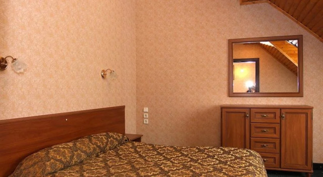Vodospad, Prenota Hotel Hotel a Ivano-Frankovsk con piscina, Piscina