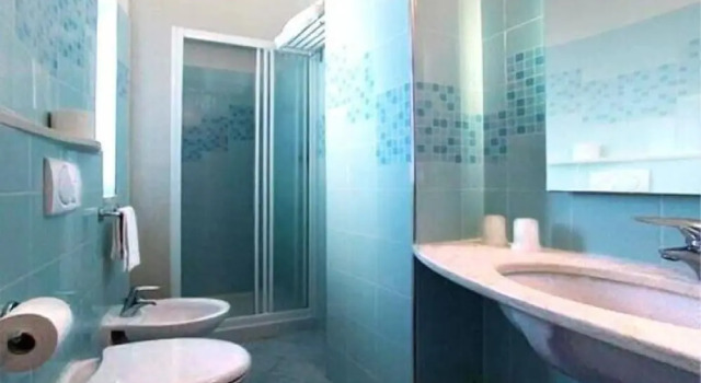 Трёхместный номер Standard с балконом Hotel Acropolis