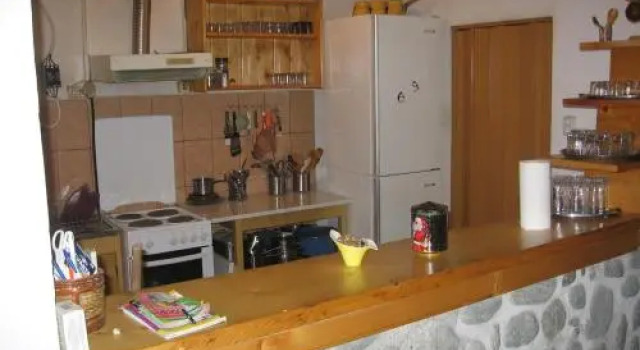 Cabana Codrut, Rezervovat Hotel Hotely v Hunedoara s parkováním, Parkování