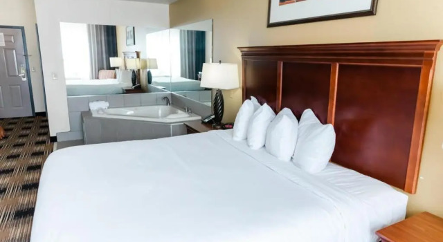 Номер Standard Country Inn & Suites by Radisson, Helen, GA